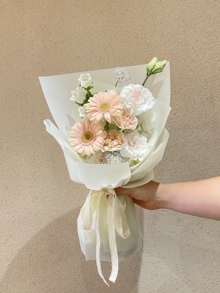 Simple Peach Love - Fresh Flowers