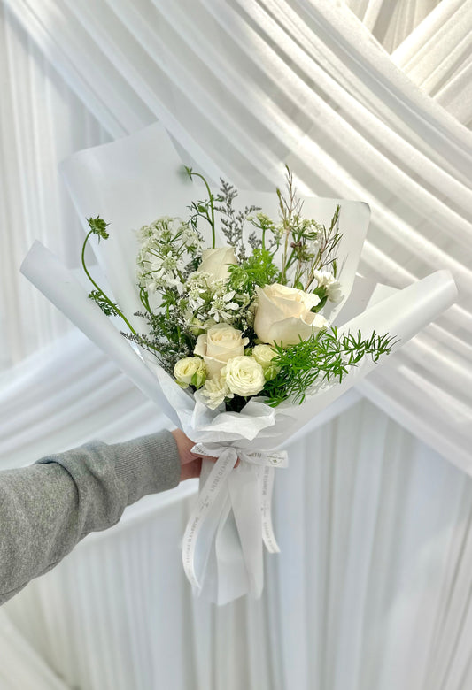 Scarlette Arrangement - Fresh Flowers