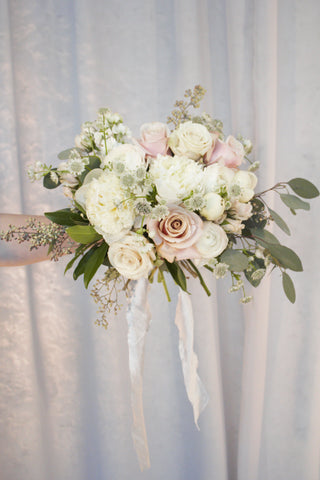 bridal bouquet, seeded eucalyptus, quicksand roses, blush and white tone organic wedding bouquet
