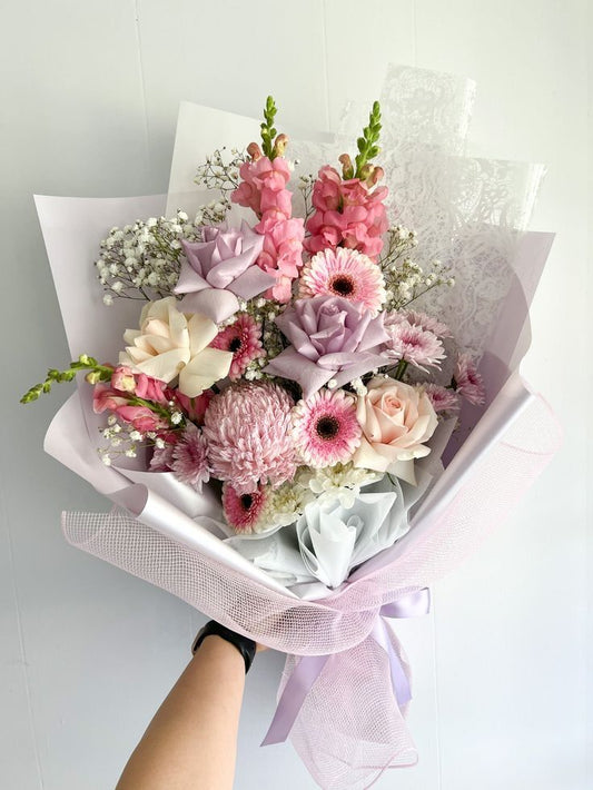 Alexa Arrangement - Fresh Flowers